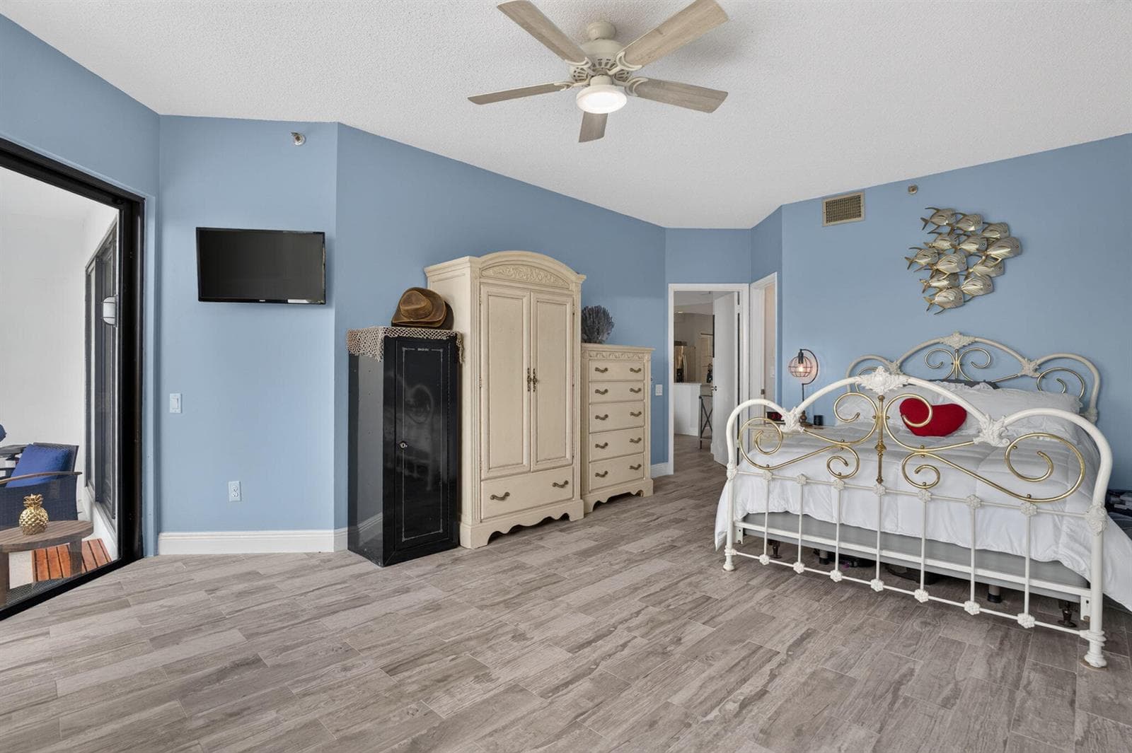 200 Waterway Road 104 photo 21