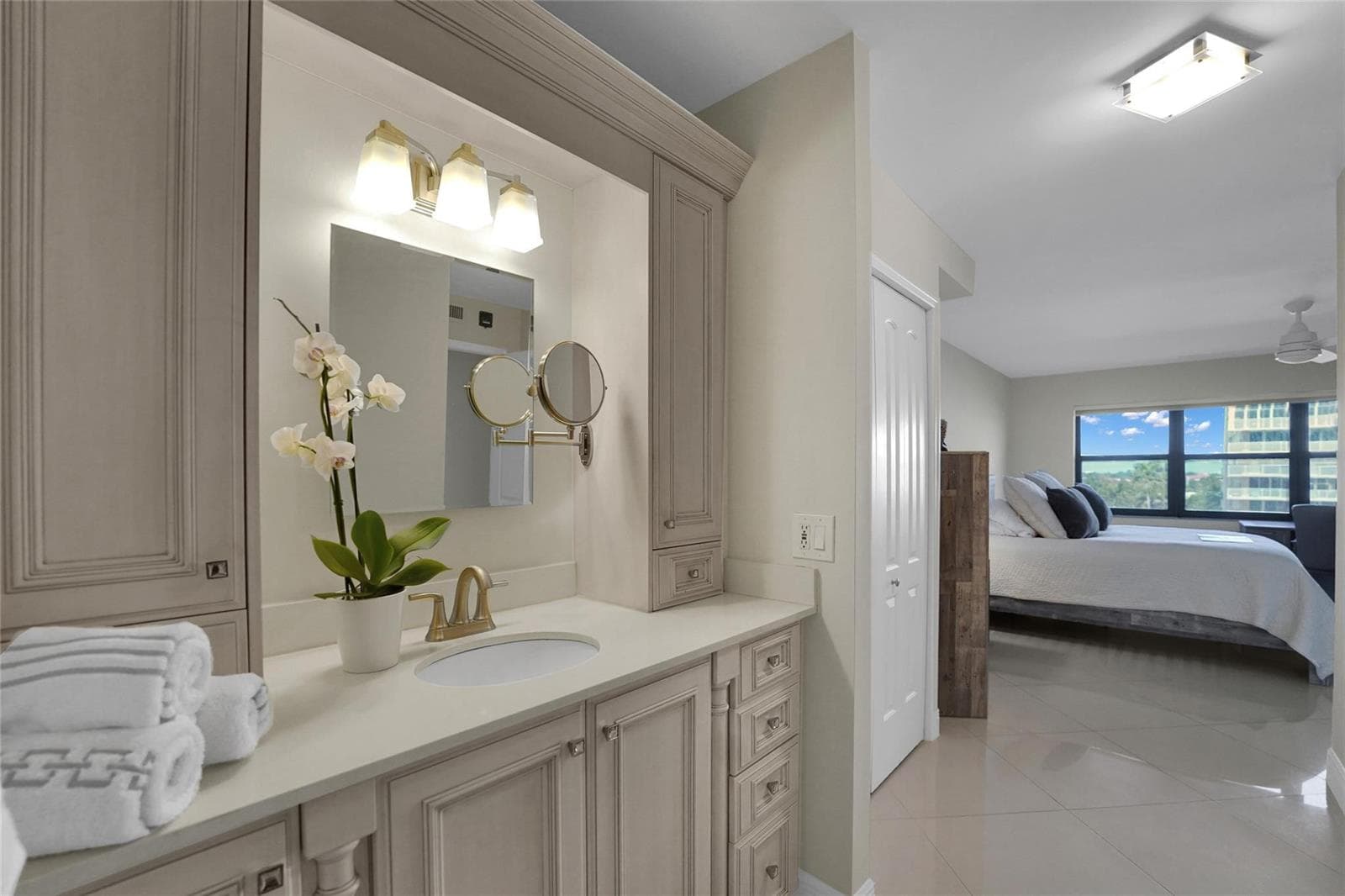 5100 N Ocean Boulevard 602 photo 13