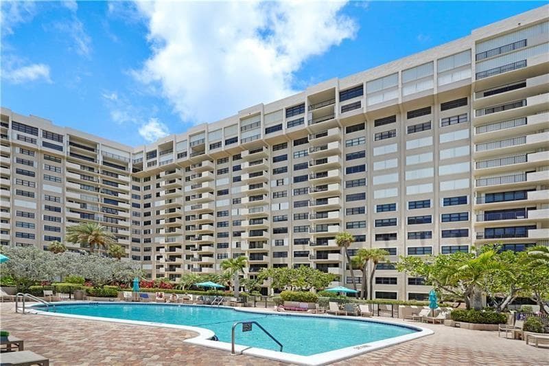 5100 N Ocean Boulevard 602 photo 22