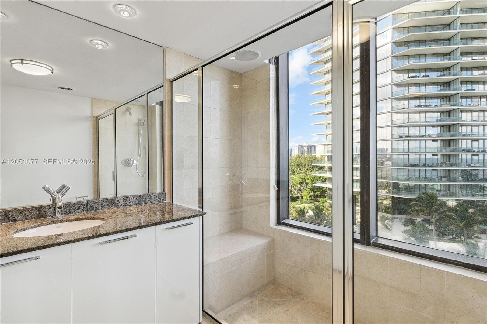 18911 Collins Ave 901 photo 17