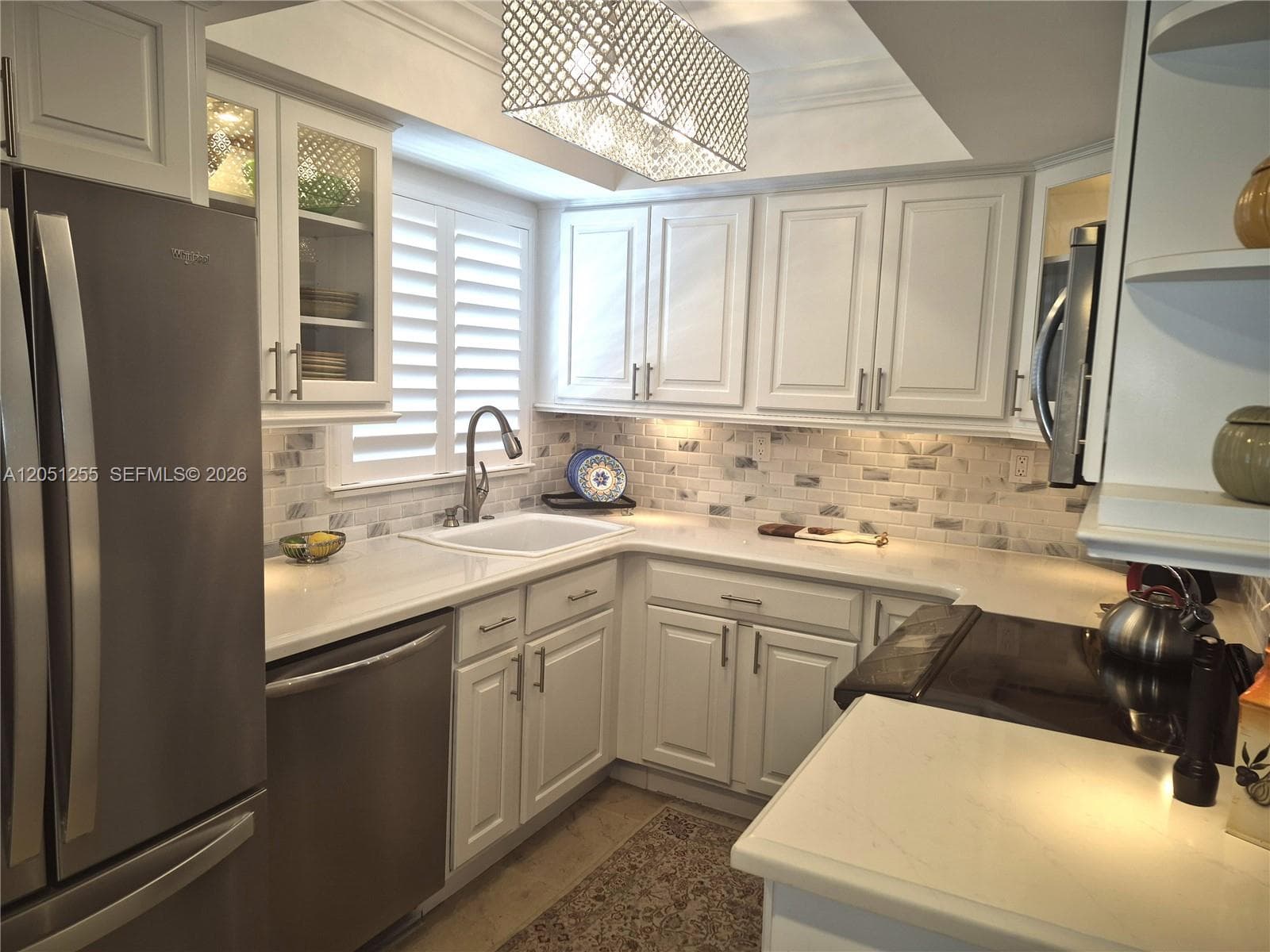 535 Hendricks Isle Apt 306 photo 4