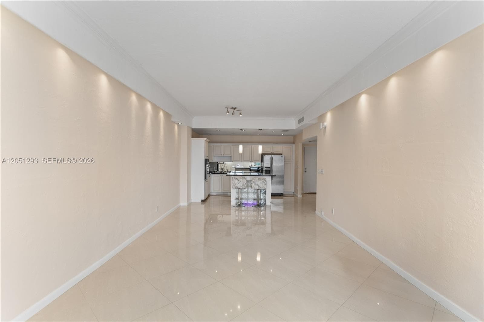 19390 Collins Ave PH-17 photo 15