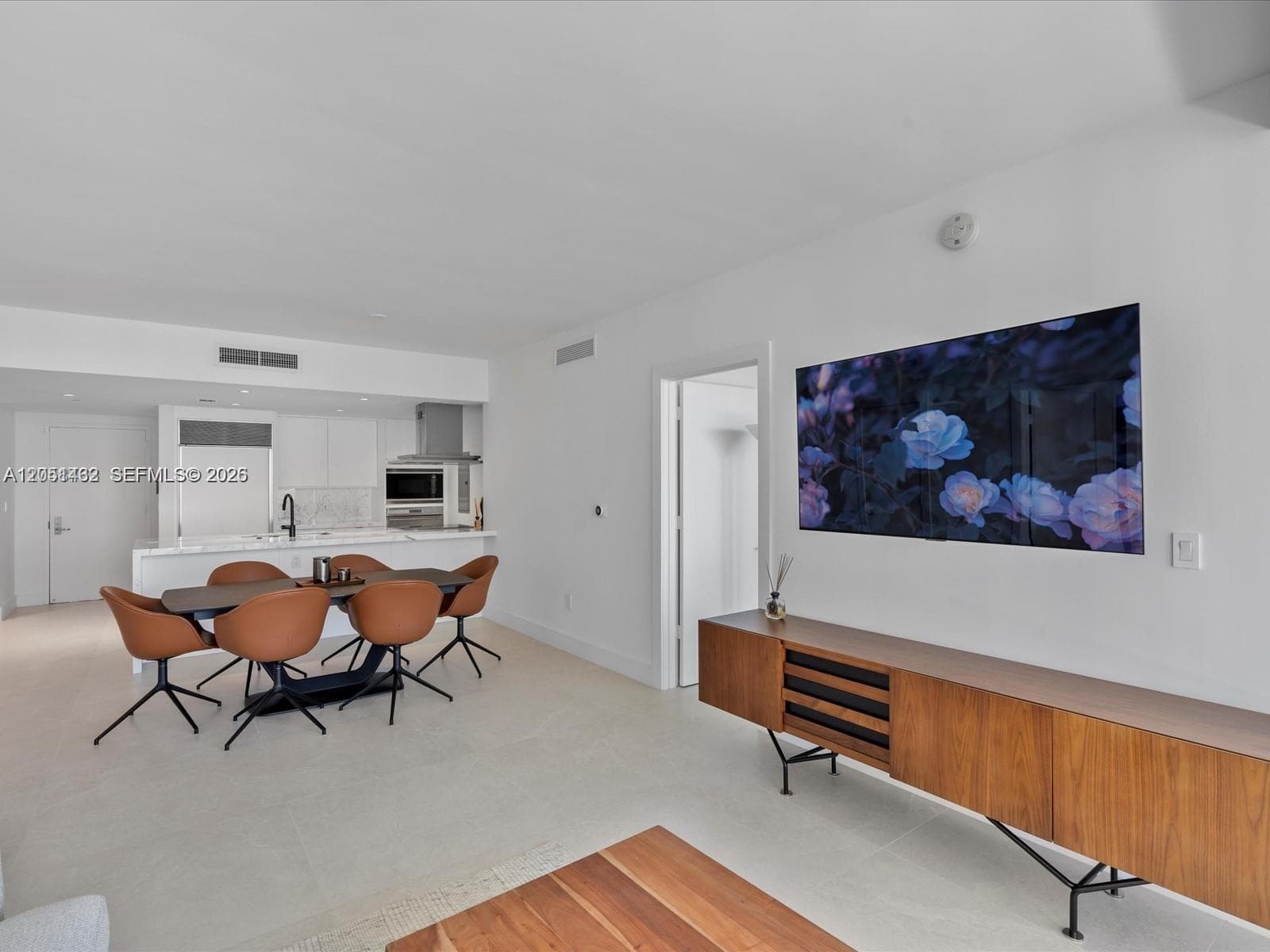 495 Brickell Ave 2305 photo 11