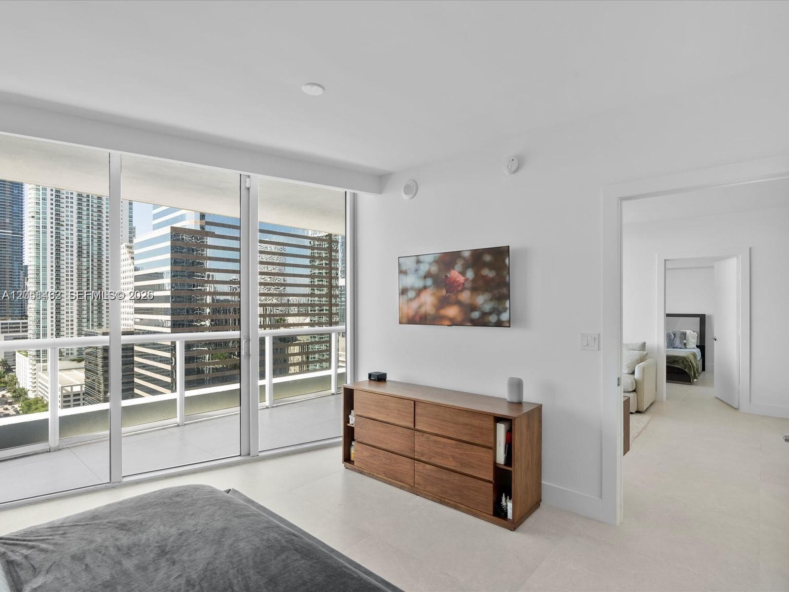 495 Brickell Ave 2305 photo 21