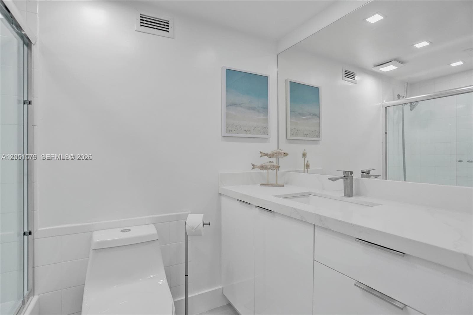2501 S Ocean Dr 704 (available now) photo 22