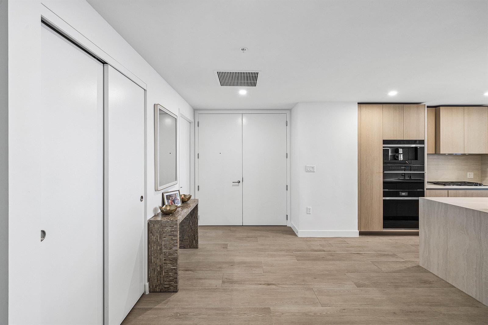 900 N Ocean Boulevard 1204 photo 8