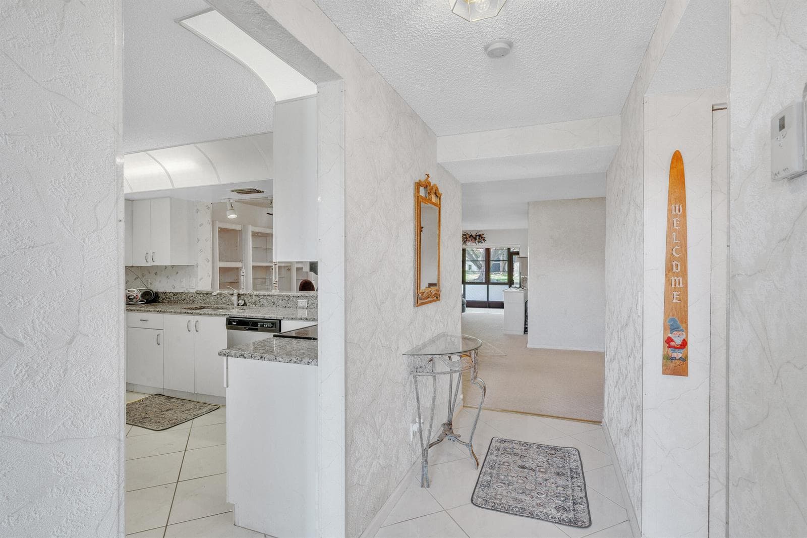 5585 Munsel Lane 102 photo 8
