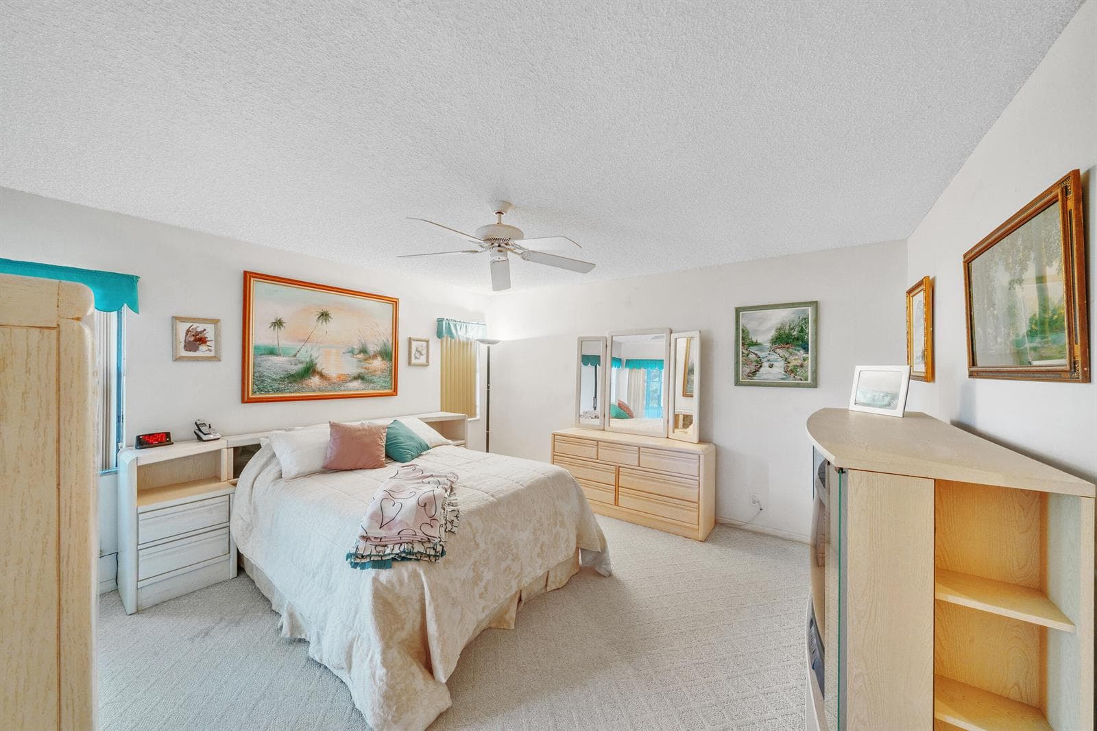 5585 Munsel Lane 102 photo 25
