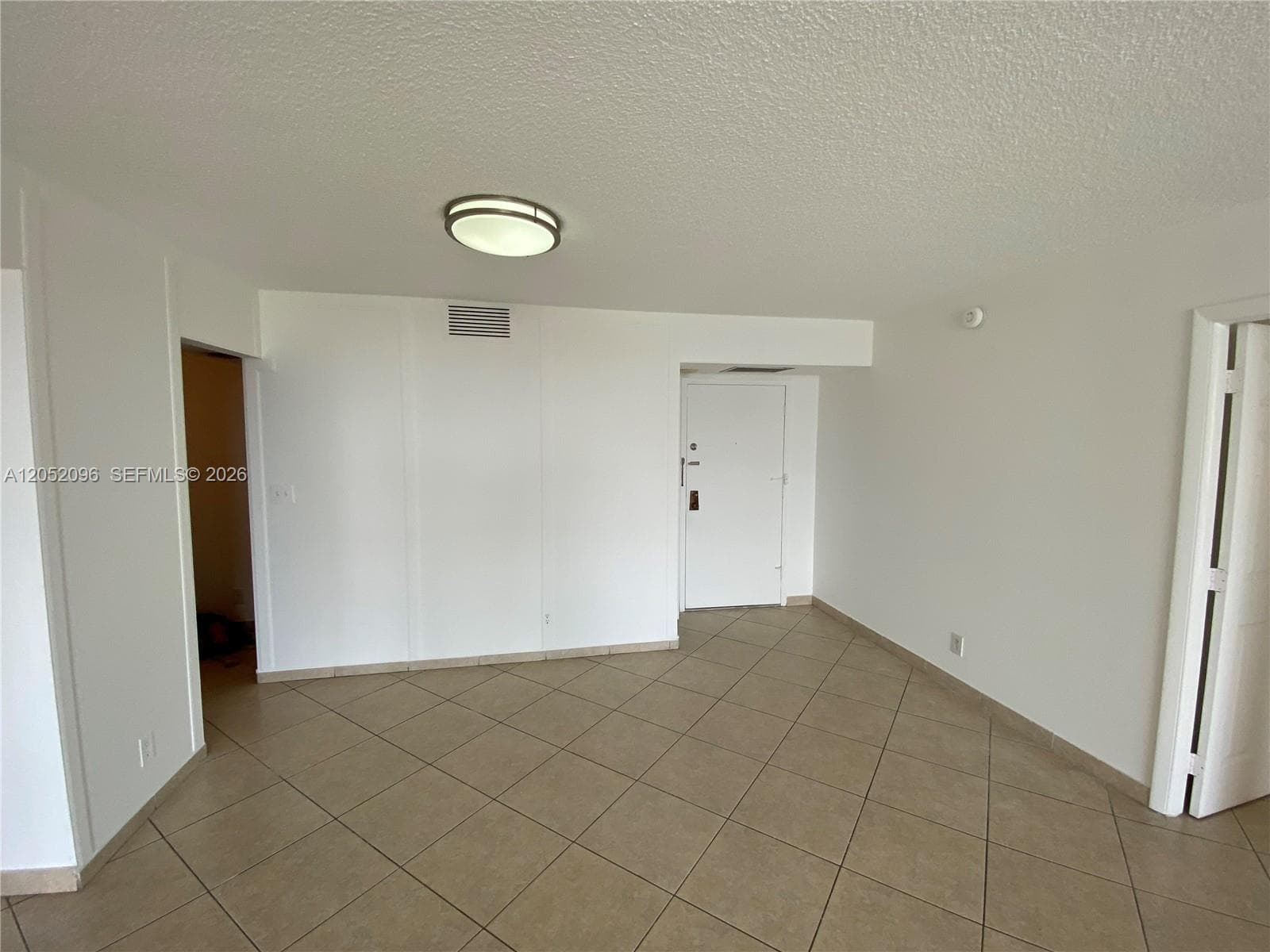 3800 S Ocean Dr 611 photo 3