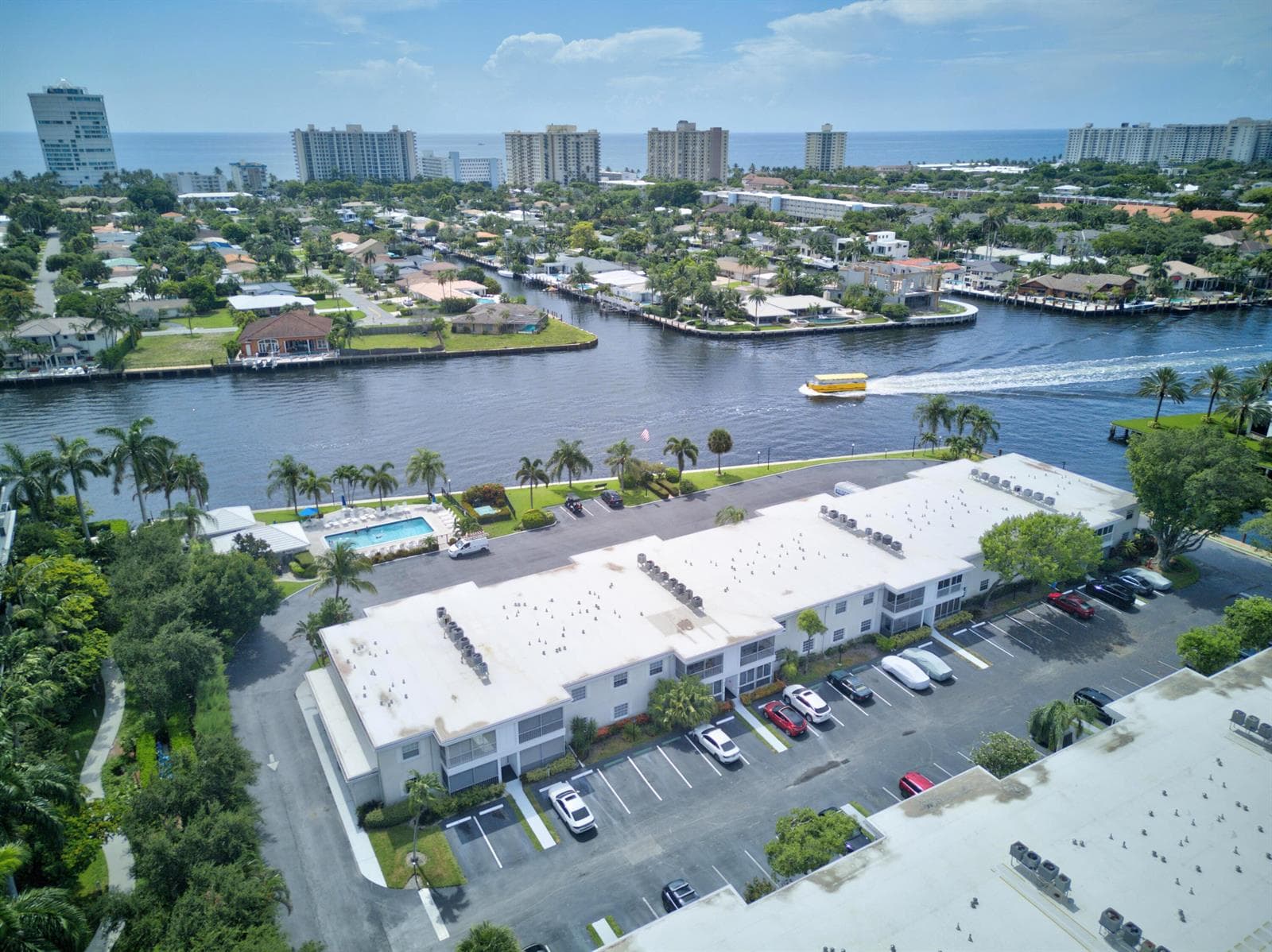 6515 Bay Club Drive 4 photo 1
