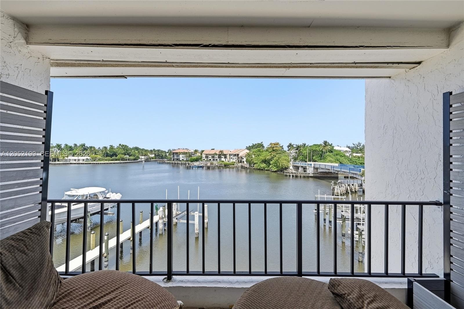 801 Palm Trl 10 photo 24