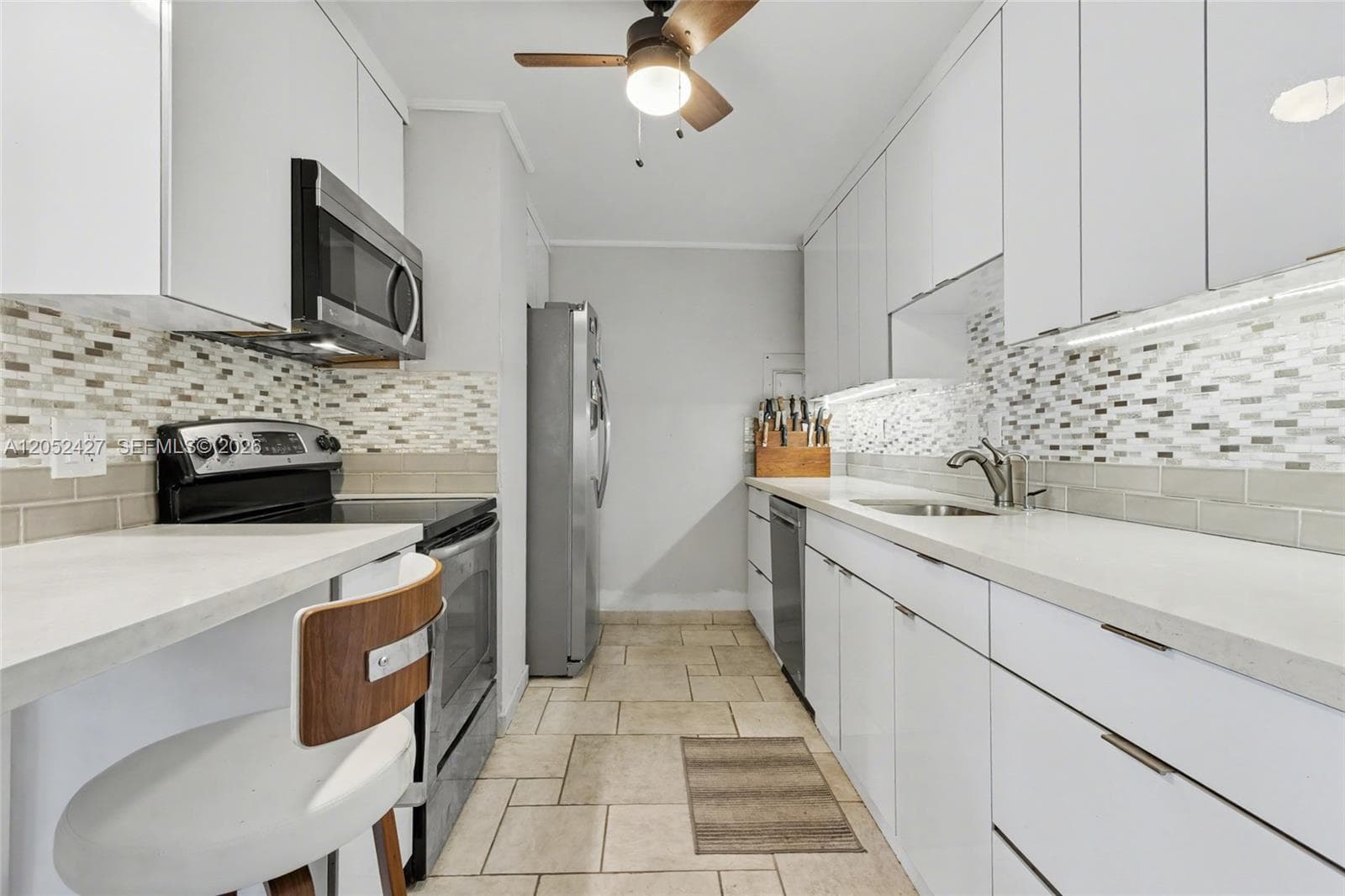 211 S Ocean Dr 205 photo 11
