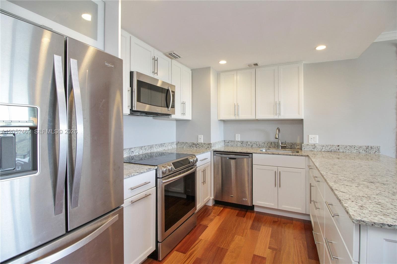 2451 Brickell Ave 7P photo 6