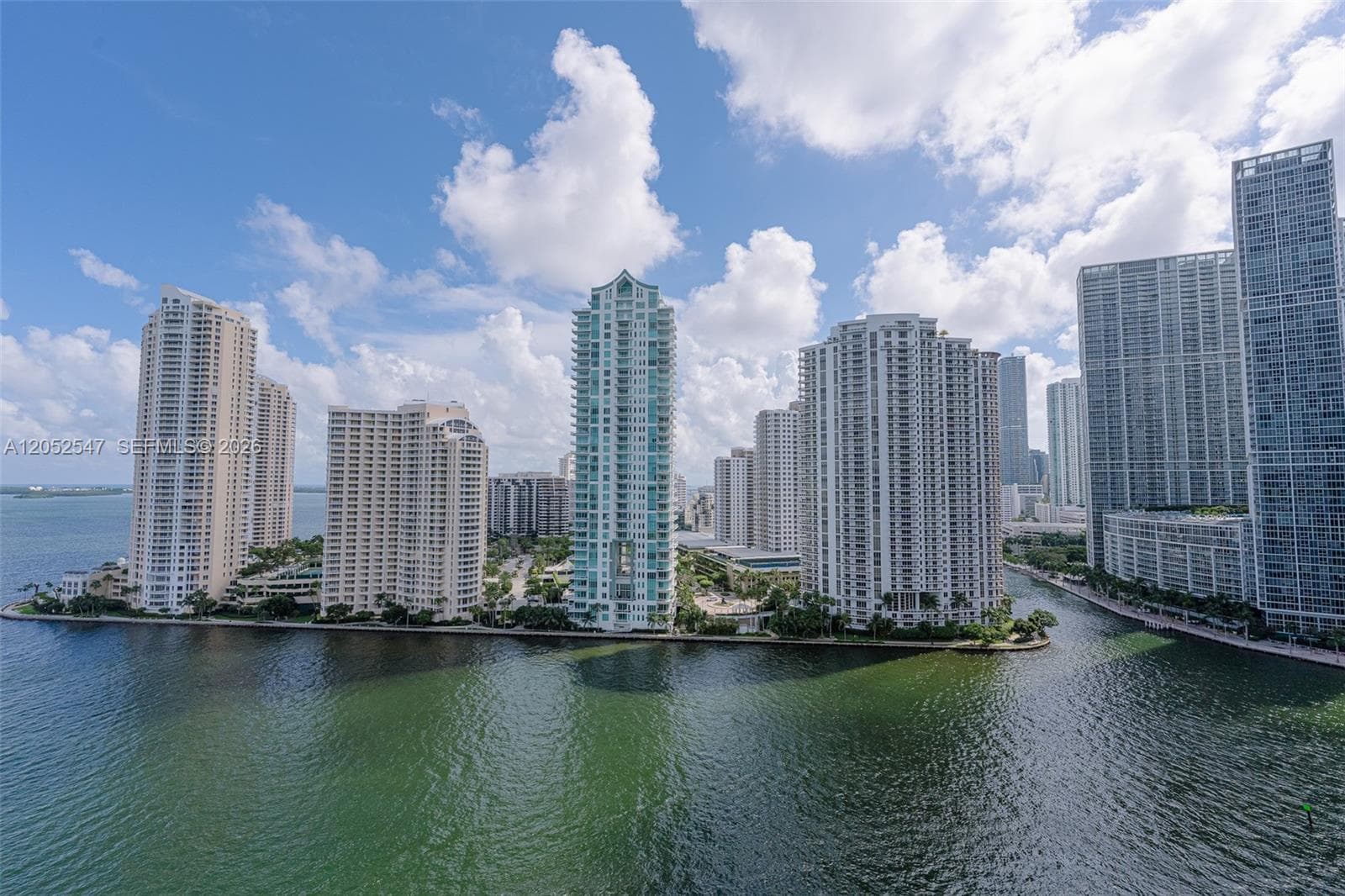 325 S Biscayne Blvd 2119 photo 1