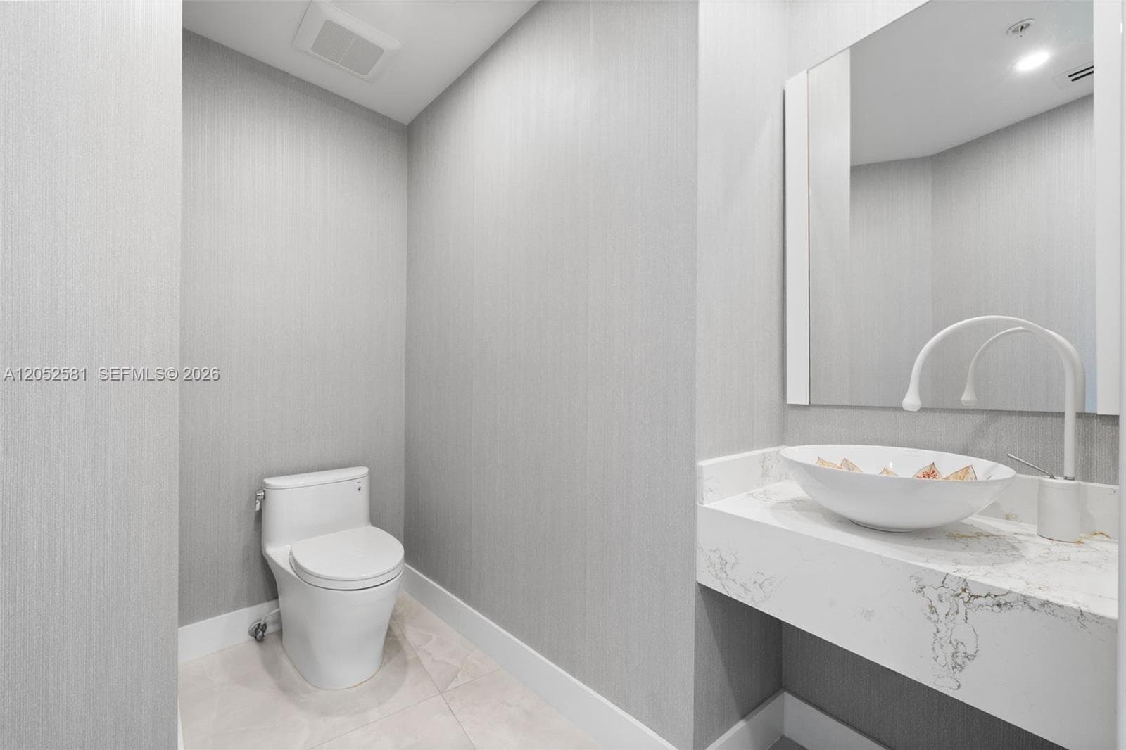 18201 Collins Ave 4606 photo 24