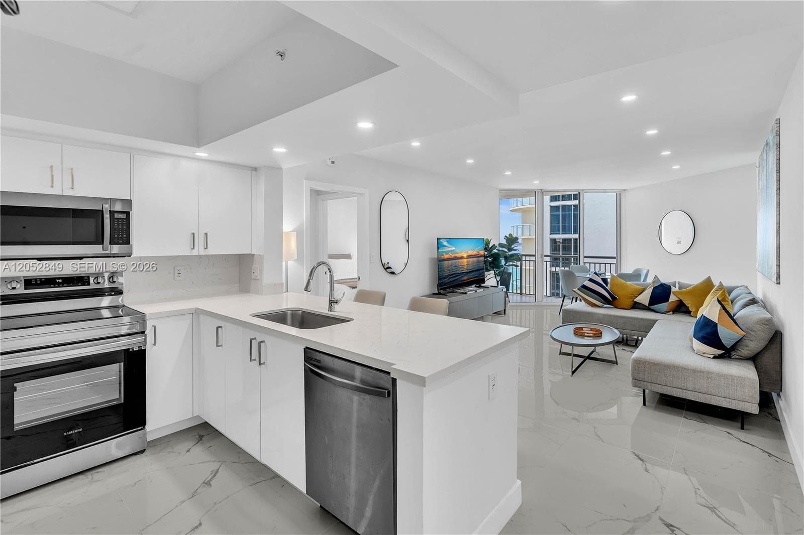 17375 Collins Ave 1703 photo 9