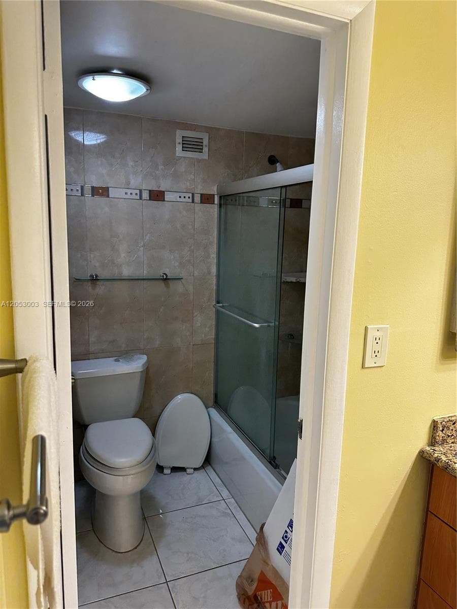 3800 E Ocean Dr 1518 photo 23