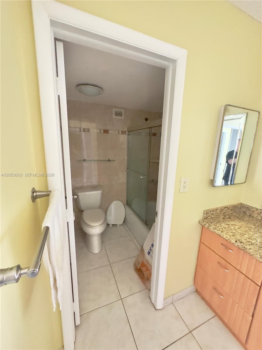 3800 E Ocean Dr 1518 photo 24