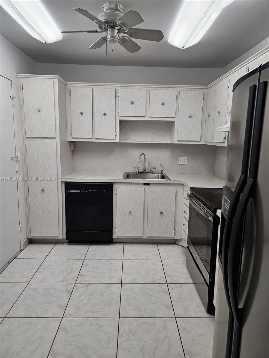 3800 E Ocean Dr 1518 photo 14