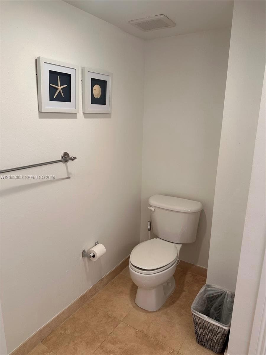 2080 S Ocean Dr 1211 photo 14