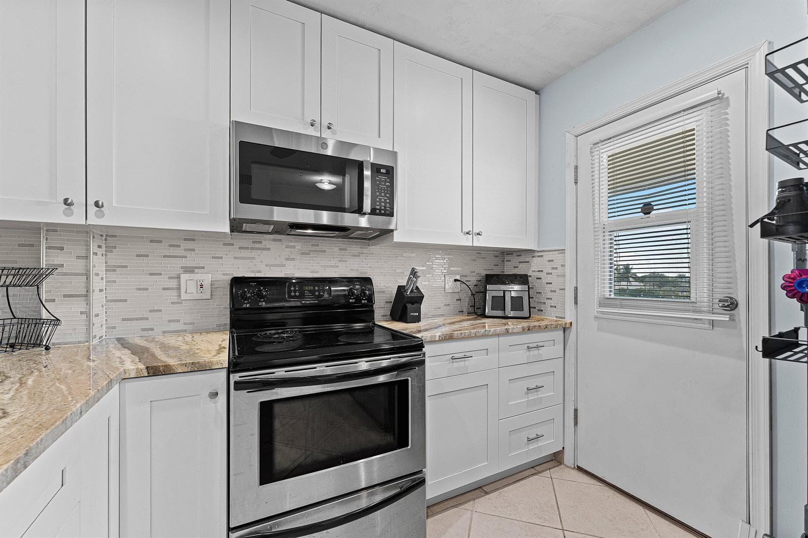 3851 N Ocean Boulevard N 403 photo 15
