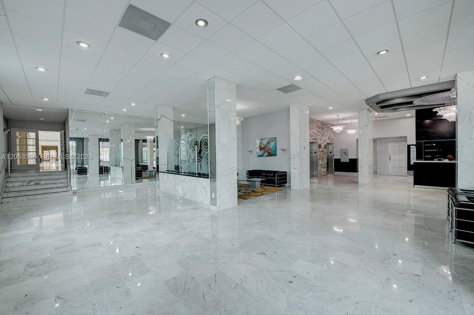 5001 Collins Ave 4E photo 18