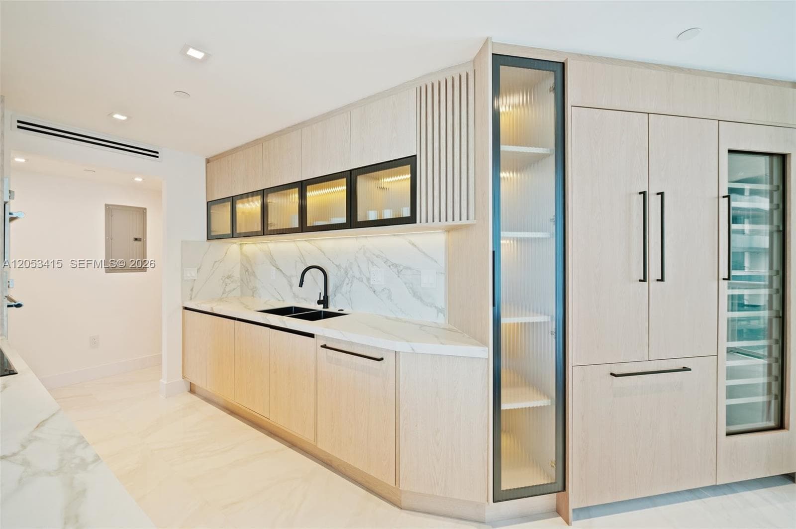 18671 Collins Ave 2103 photo 8