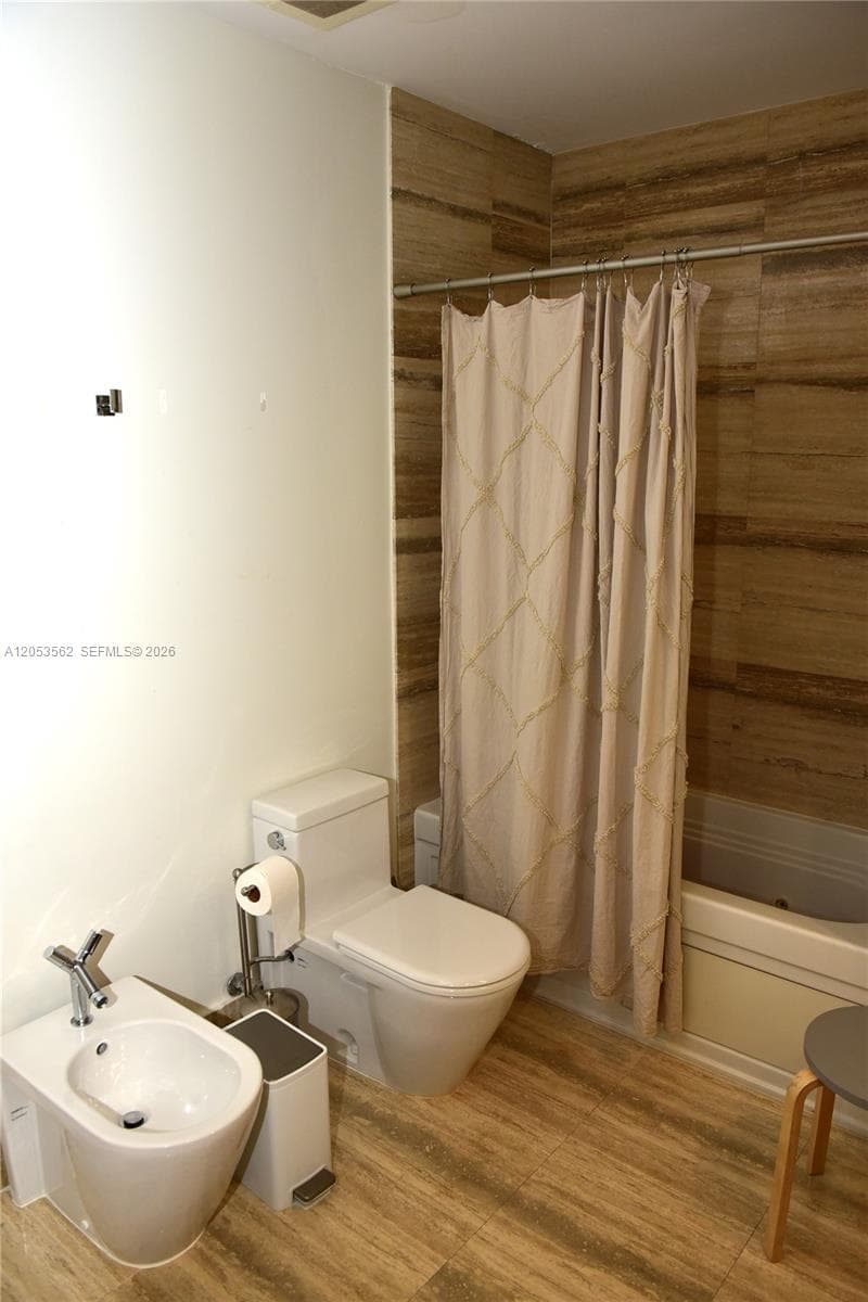 15811 Collins Ave 2905 photo 25