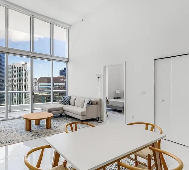 495 Brickell Ave 4105 photo 6