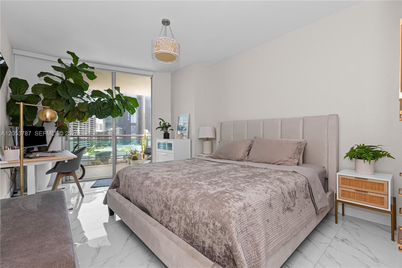 350 S Miami Ave 2102 photo 13