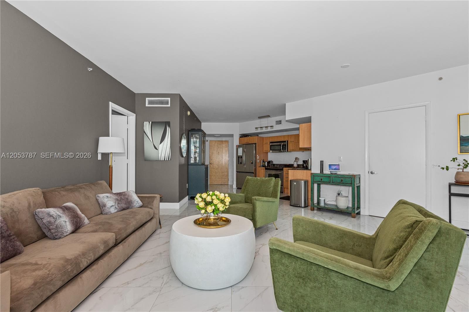 350 S Miami Ave 2102 photo 8