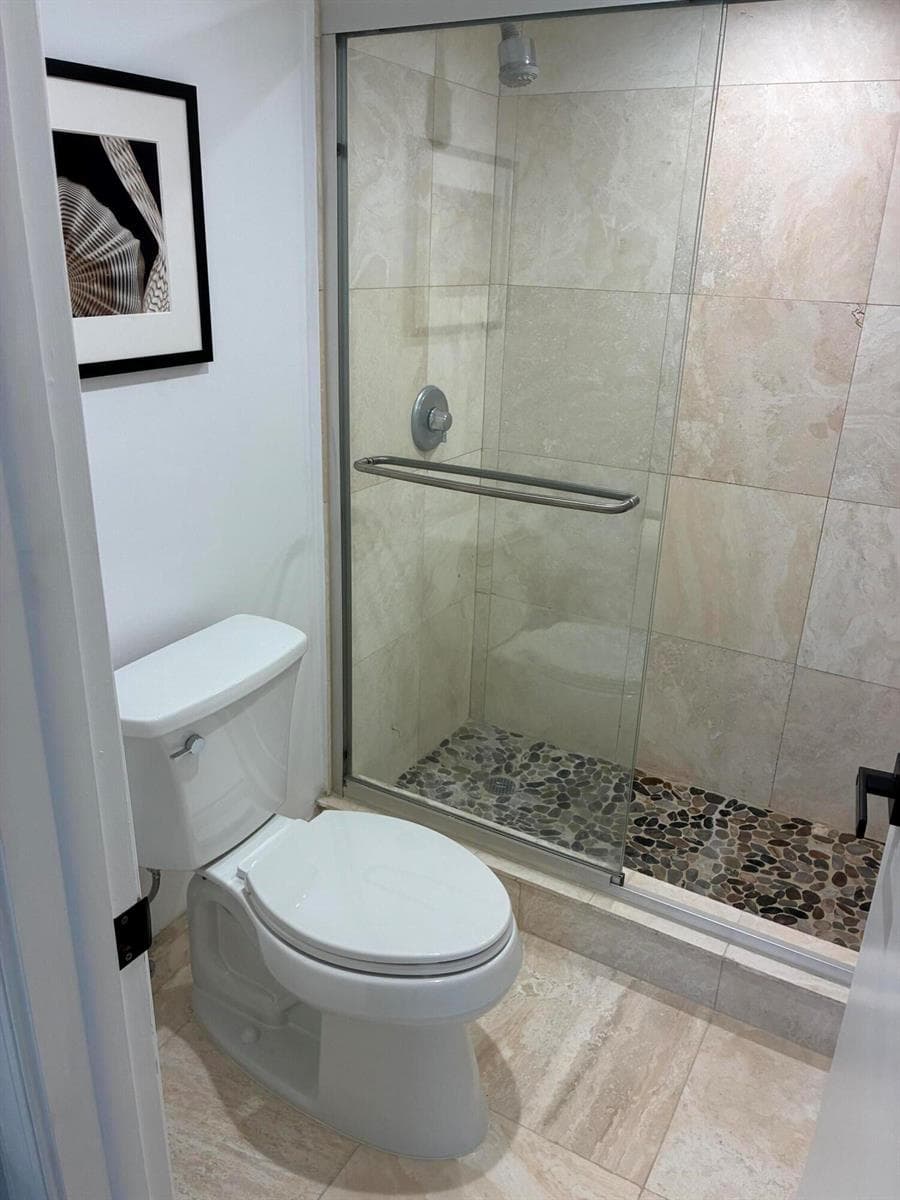 3301 NE 32ND Avenue 403 photo 13