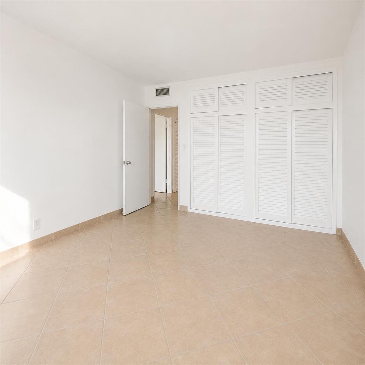 3700 E Galt Ocean Drive 1701 photo 20