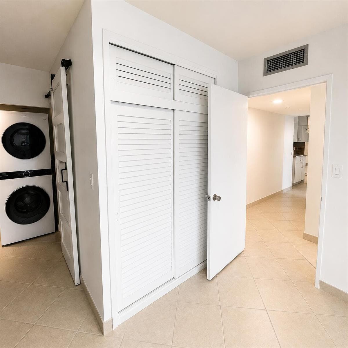 3700 E Galt Ocean Drive 1701 photo 24