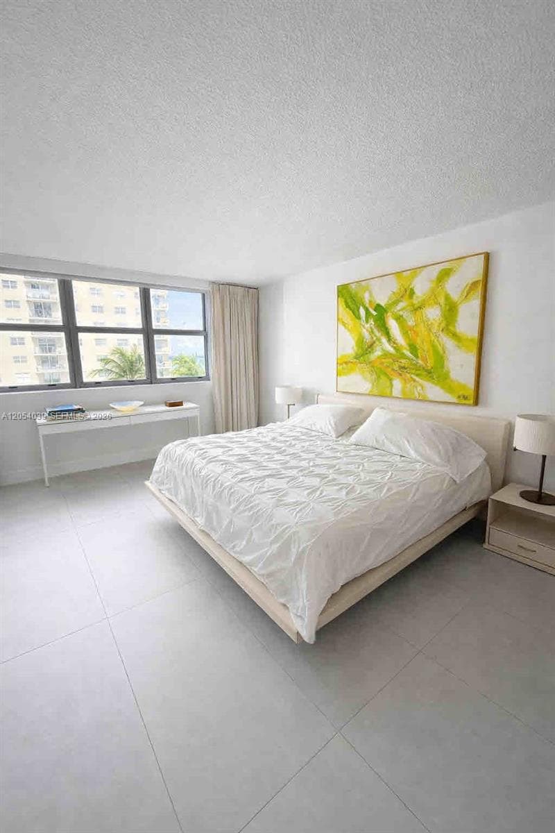9225 Collins Ave 505 photo 19