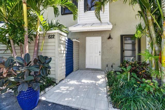 622 Mariners Way photo 24