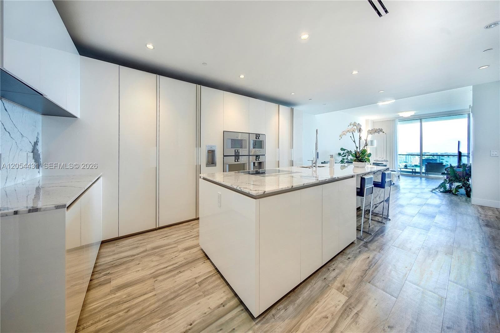 10203 Collins Ave 1502 photo 19