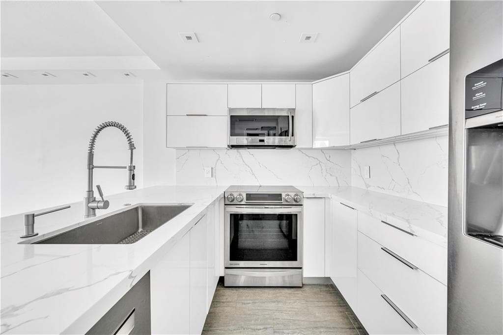 1900 S Ocean Boulevard Apt 6j photo 5