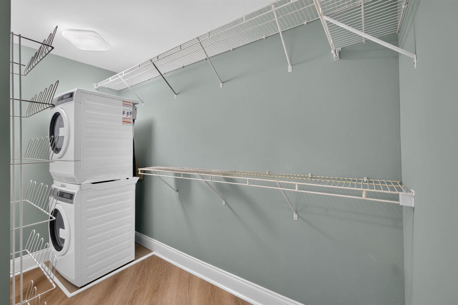 200 Waterway Road 206 photo 17