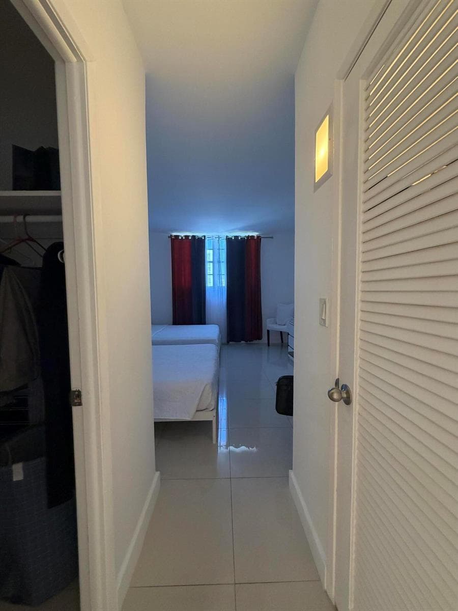 19390 Collins Avenue 1103 photo 18