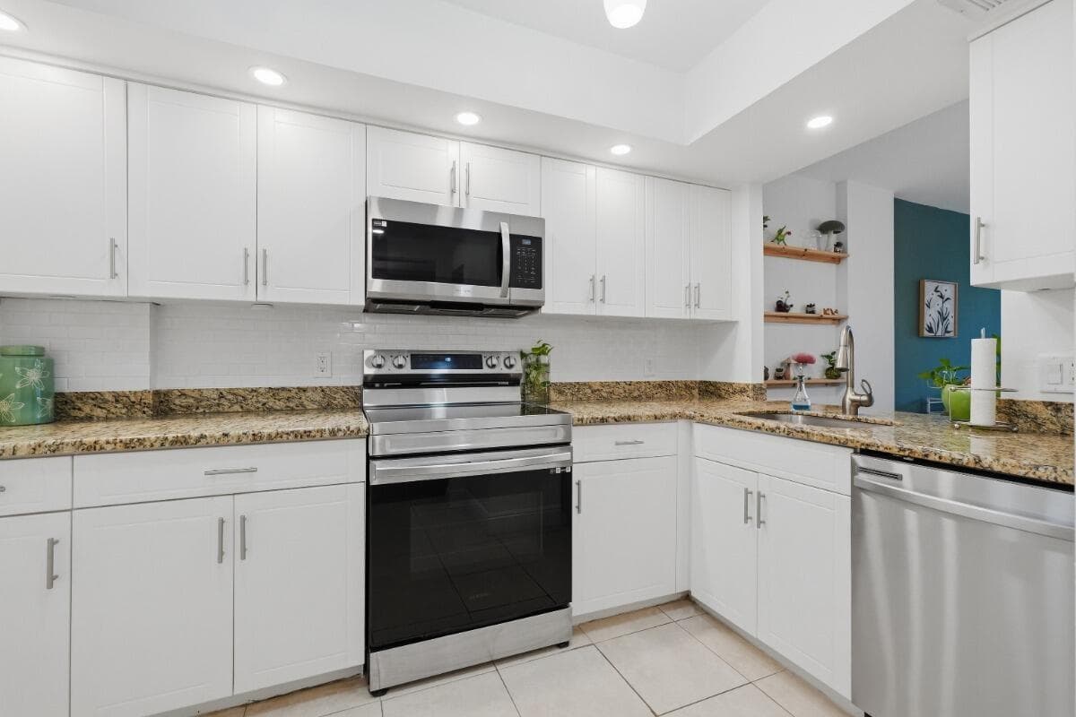 108 ROYAL PARK Drive 1D photo 15
