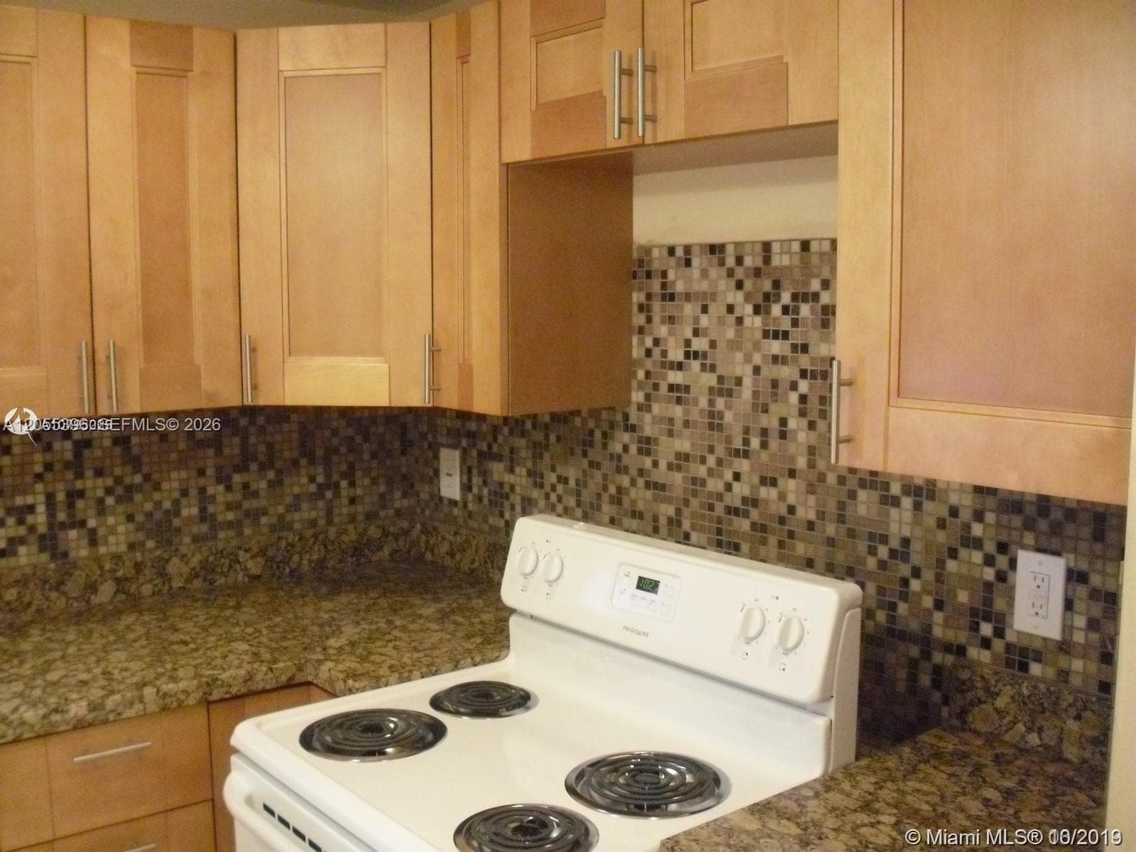 121 Golden Isles Dr 407 photo 10