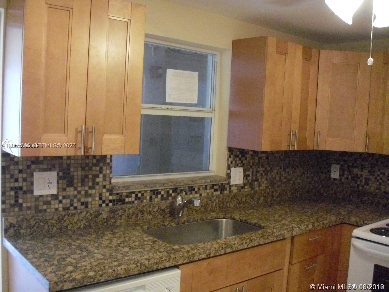 121 Golden Isles Dr 407 photo 11