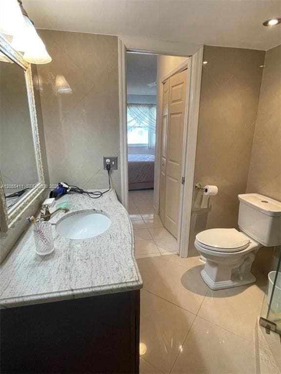 1630 N Ocean Blvd 1213 photo 17