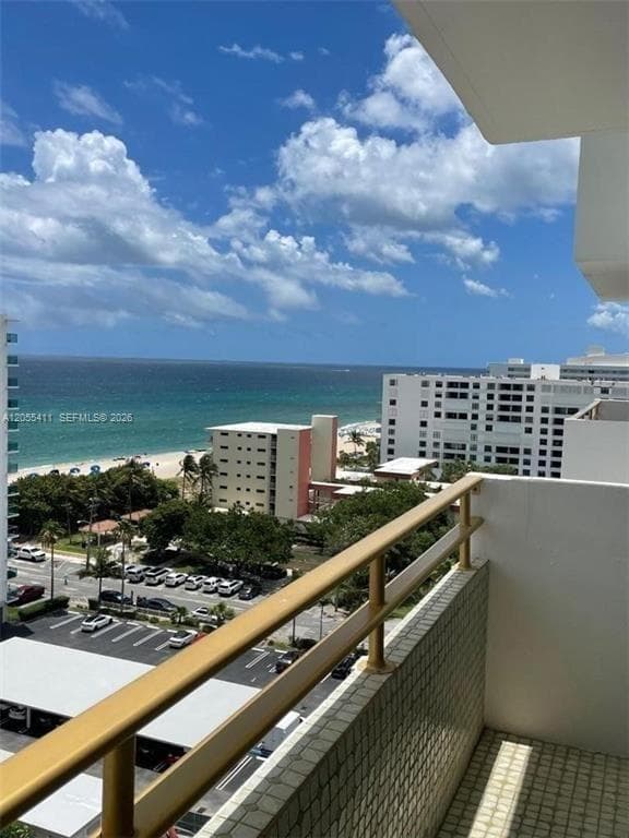 1630 N Ocean Blvd 1213 photo 4