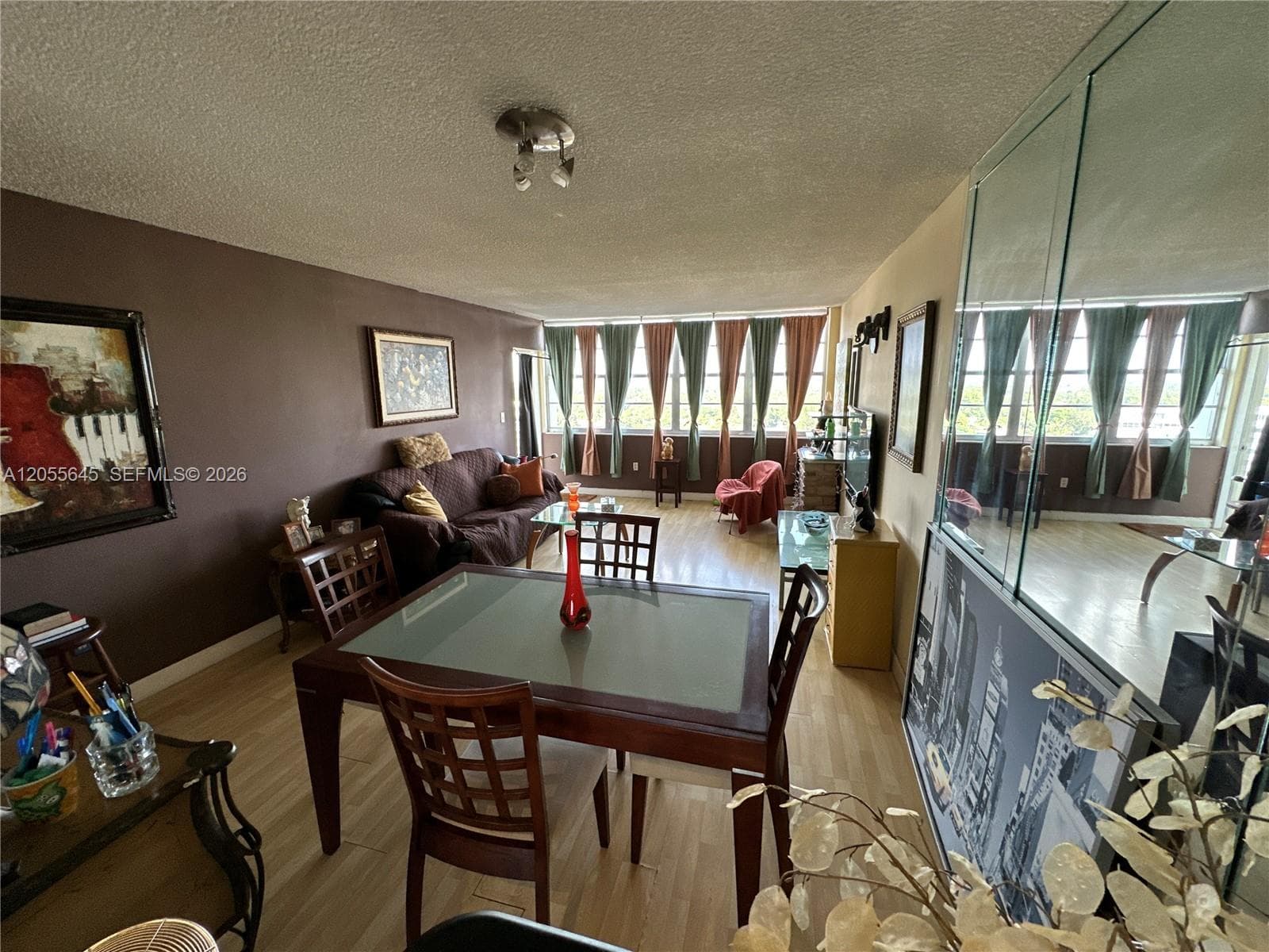 1301 NE Miami Gardens Dr 1403W photo 14