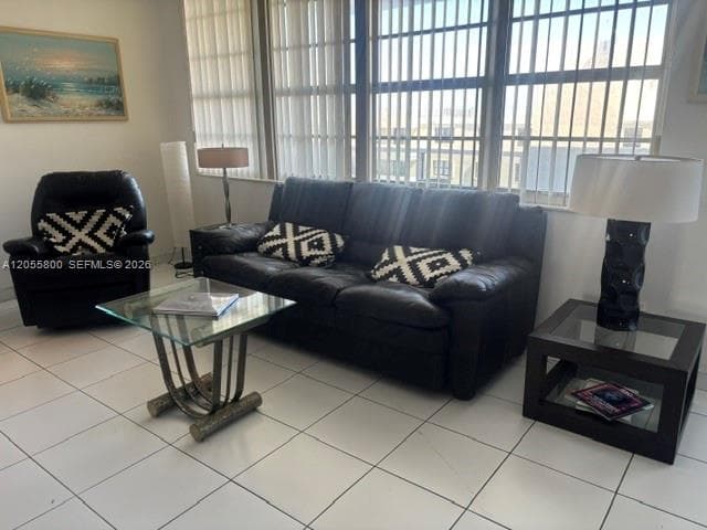 100 Lincoln Rd 1030 photo 2