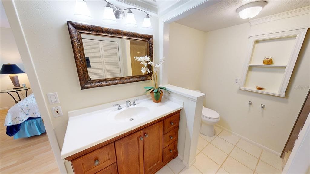 1 COLONY POINT DRIVE 5C photo 20