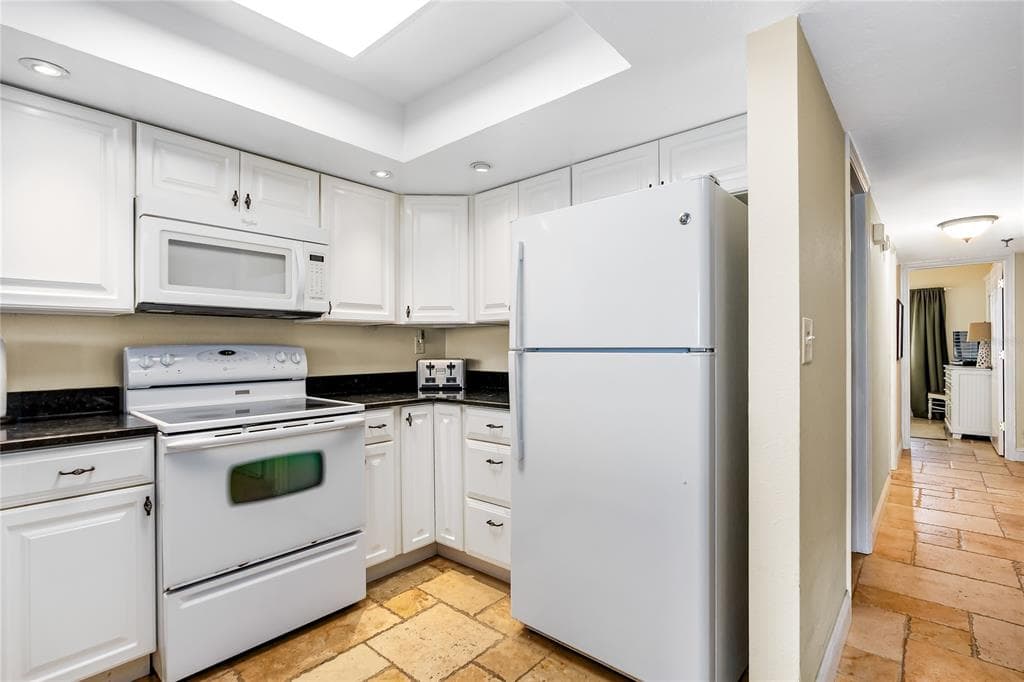 4139 S. ATLANTIC AVENUE B504 photo 10