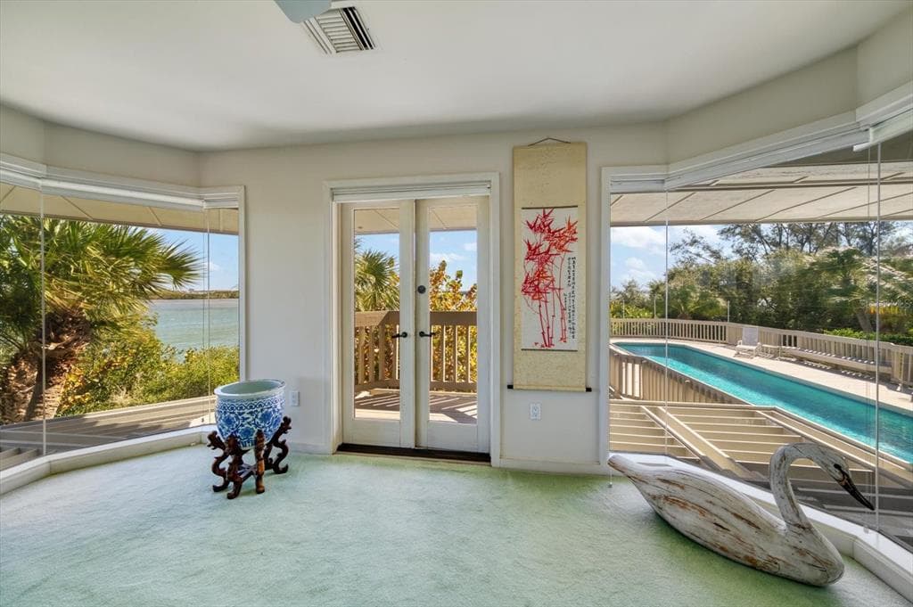1198 MANDALAY POINT photo 22